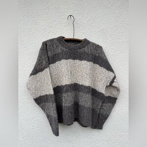 VTG Lake Harmony Men’s XL Sweater